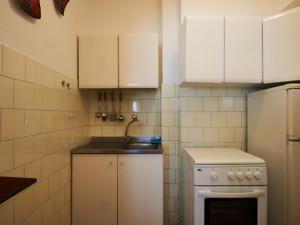 Apartment Marta - GLA161 by Interhome