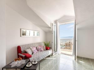 Apartment Niko 1 by Interhome 
