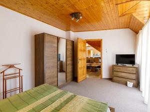 Apartment Küsz by Interhome