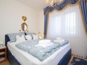 Apartment Friedrich-3 by Interhome