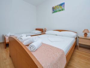 Holiday Home Laura by Interhome