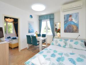 Apartment Friedrich-4 by Interhome