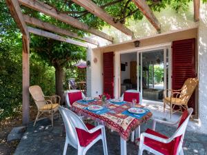 Maisons de vacances Holiday Home Villa Irene by Interhome : photos des chambres