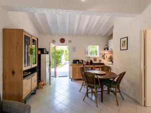 Maisons de vacances Holiday Home Villa Irene by Interhome : photos des chambres