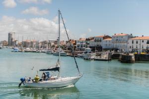 Hotels ibis Styles St Gilles Croix de Vie centre-ville : photos des chambres