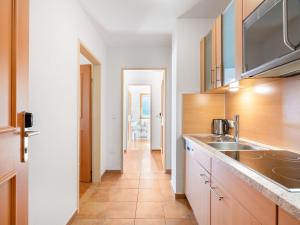 Apartment Rosa-5 by Interhome