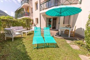 Appartements La Baie des Voiles, FEET IN THE CRYSTAL WATERS, 12 Apts from studio to Duplex, LLA Selections by Location lac Annecy : photos des chambres