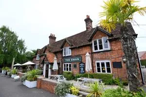Swan, Thatcham by Marston's Inns - Whitchurch