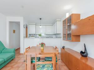 Apartment Stella Maris-1 by Interhome