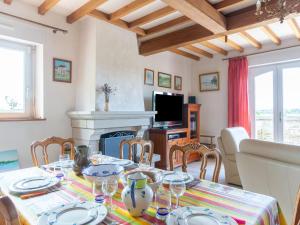 Maisons de vacances Holiday Home La Goelleterie by Interhome : photos des chambres