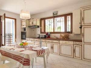 Maisons de vacances Holiday Home Les bouvreuils by Interhome : photos des chambres