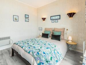 Apartment La Plage-2 by Interhome