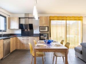 Maisons de vacances Holiday Home Alouedes by Interhome : photos des chambres