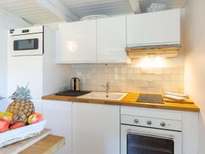 Maisons de vacances Holiday Home La Chaumiere by Interhome : photos des chambres