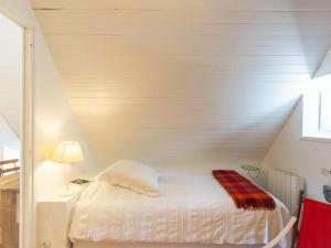 Maisons de vacances Holiday Home La Chaumiere by Interhome : photos des chambres