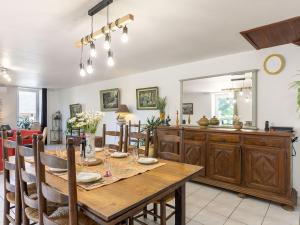 Maisons de vacances Holiday Home La Ferme by Interhome : photos des chambres