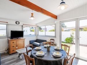 Maisons de vacances Holiday Home Mesanges by Interhome : photos des chambres