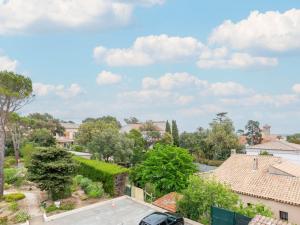 Apartment La Chênaie-5 by Interhome