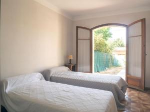 Maisons de vacances Holiday Home Provence Parc-7 by Interhome : photos des chambres