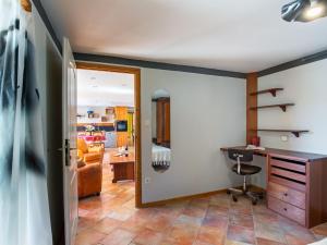 Maisons de vacances Holiday Home La Longere by Interhome : photos des chambres