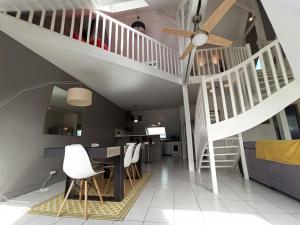 Superbe loft 90m² proche parc expo Nantes (6p)