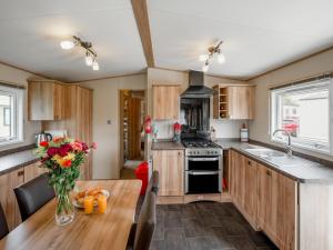 Holiday Home Golf View by Interhome