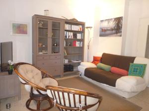 Apartment Le Roumanille by Interhome