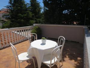 Apartment Ivanka by Interhome