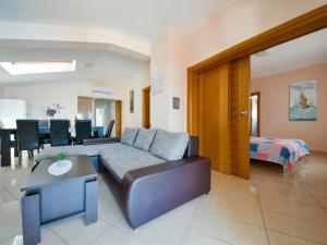 Apartment Tanja-2 by Interhome