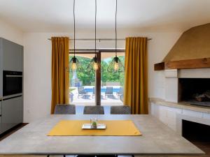 Apartment Eroa by Interhome