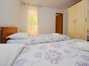 Apartment Tanja-3 by Interhome