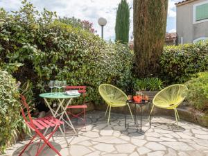 Maisons de vacances Holiday Home Val d'Alpilles by Interhome : photos des chambres