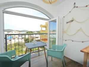 Apartment Anna-6 by Interhome