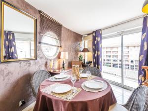 Apartment Le Nadir-4 by Interhome