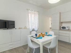 Apartment Nautilus by Interhome