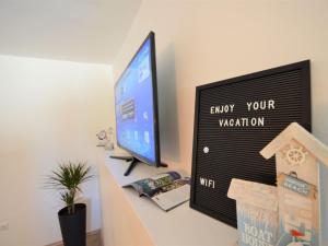 Holiday Home Lana by Interhome