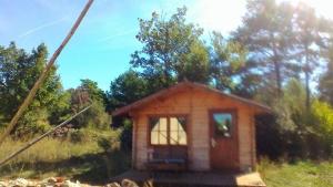 Maisons d'hotes RANCH DU PUITS DE RIQUIER : Chambre Double - Vue sur Jardin