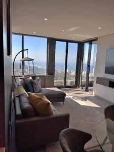 Umhlanga Arch Luxury