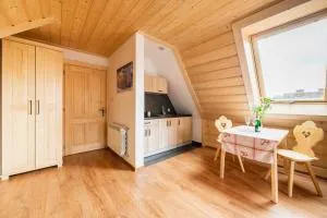 Pokoje Gościnne Pod Łosiówkami - Suche