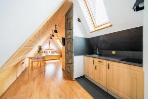 Pokoje Gościnne Pod Łosiówkami