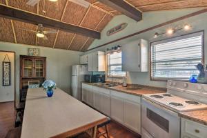 Walk to Ocean Coastal Surfside Beach Bungalow!