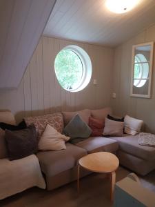 Nytt hus i lugn lantlig miljö