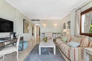 All About Puente Romano Penthouse Suite