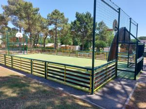 Campings CARNAC Mobil-Home Camping 4 etoiles : photos des chambres