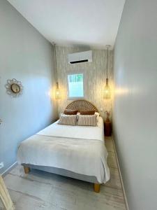 Maisons de vacances Studio Piscine Balneo Chauffee : photos des chambres