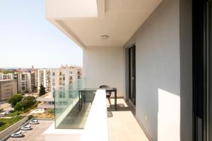 Island View Luxury Apartments