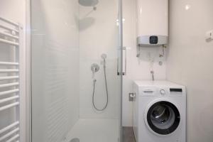 Island View Luxury Apartments