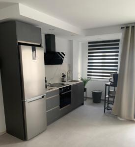 Encanto I solo familias y parejas en zona centro