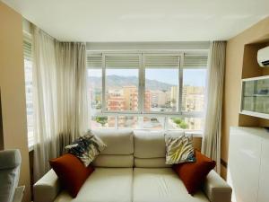Confortable Apartamento Centrico con Piscina y Vistas
