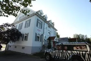 阿奇坦德酒店 - 泰克山下基尔夏伊姆